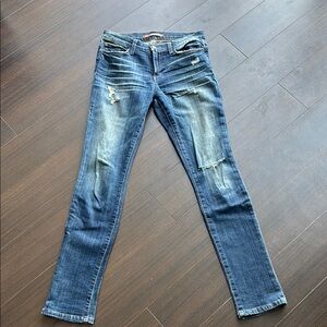 Women's Joe’s Distressed Jeans sz 27